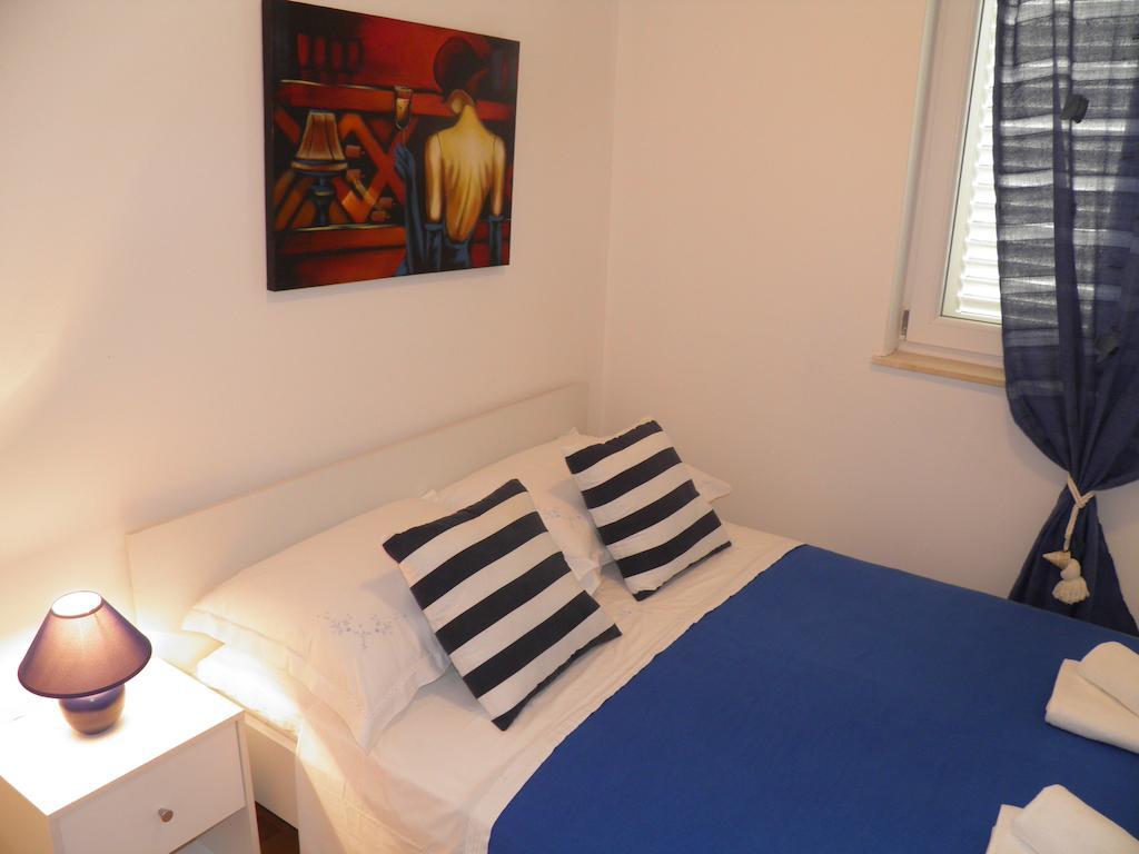 Apartments Perla Dinjiška Habitación foto