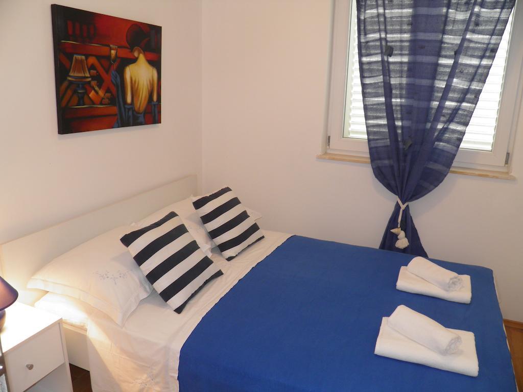 Apartments Perla Dinjiška Habitación foto