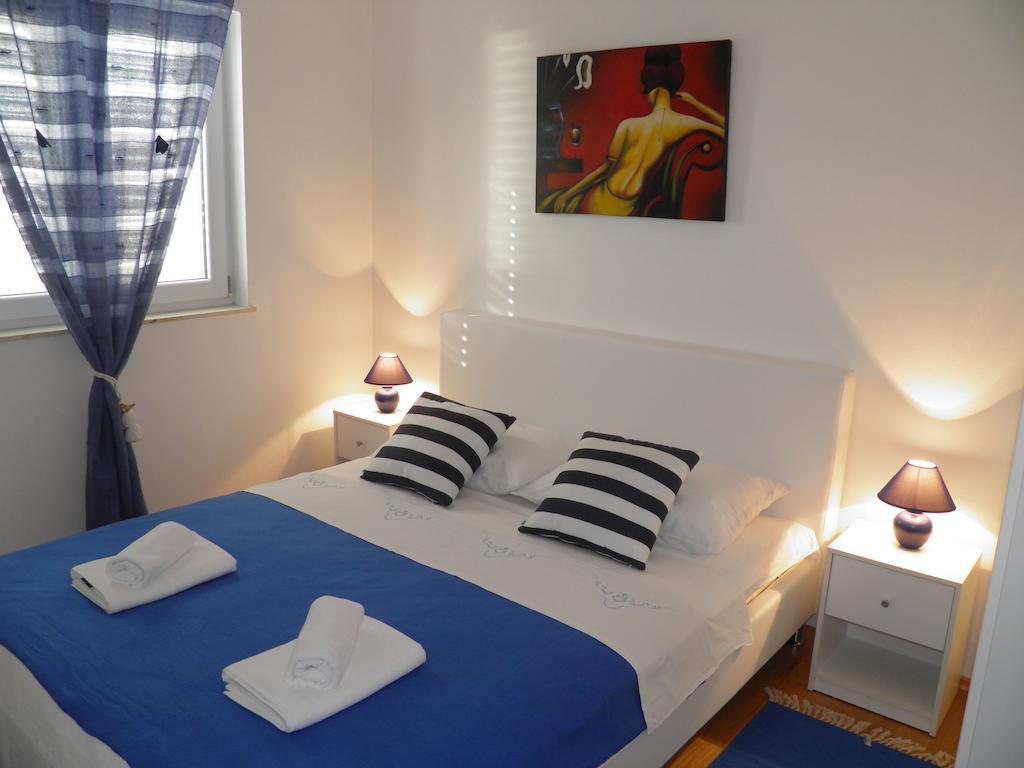 Apartments Perla Dinjiška Habitación foto